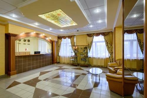 Azimut Hotel Mirny