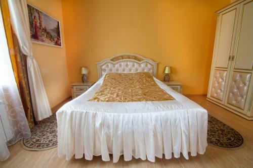 Boutique Hotel Tri Bogatyrya