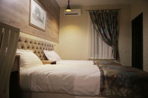 Hotel Yesenin