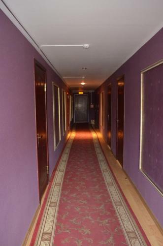 Virsaviya Hotel