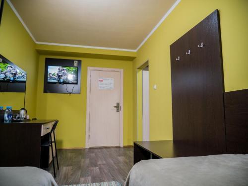 Murmansk Discovery - Hotel Smart