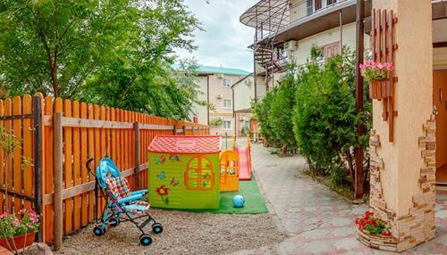 Hostal Beryozka V Dzemete Guest House