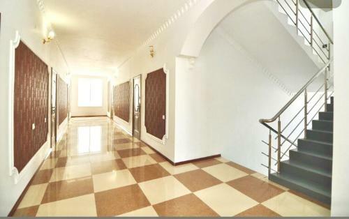 Hostal More Y Nas Guest House