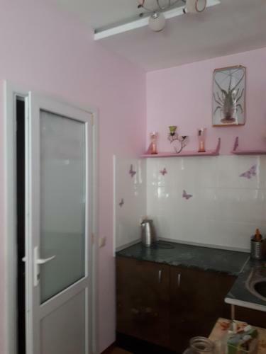 Hostal Guesthouse Lotos