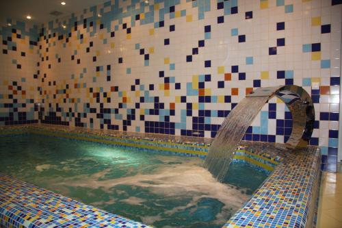Dynastya Hotel