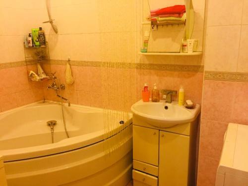 Apartment On Voskresensky 10