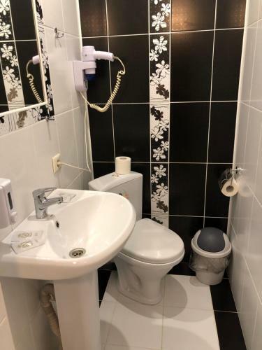 Hostal Guest House Valeria