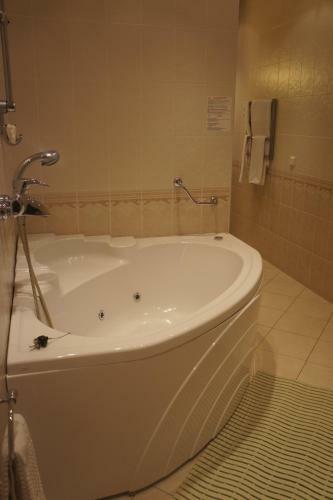 Hotel Gostinitsa Akron