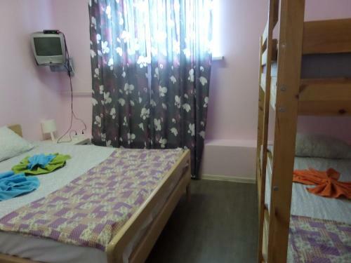 Hostal ????????? "art-hotel Vernisage"