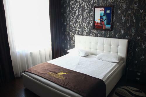 Royal Hotel