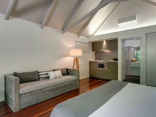 Hotel Palm Bungalows Hamilton Island