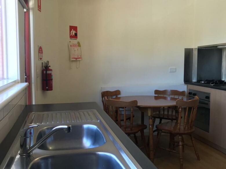Hotel Sovereign Park Motor Inn