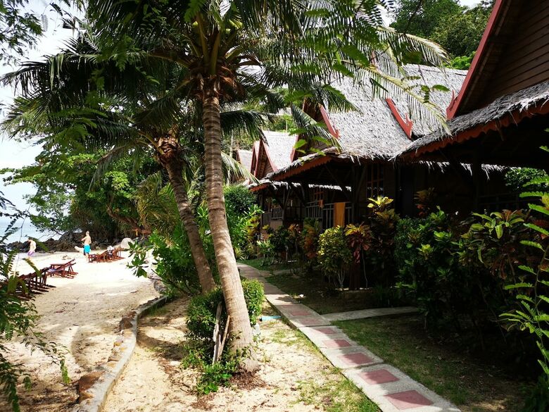 Hotel Phi Phi Relax Beach Resort