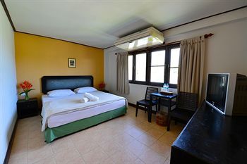 Hotel Pp Charlie Beach Resort
