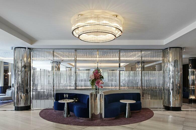 Royce Hotel
