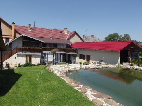 Hostal Penzion Restaurace U Racaku