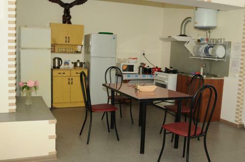 Hostal Aleksandriya Guest House