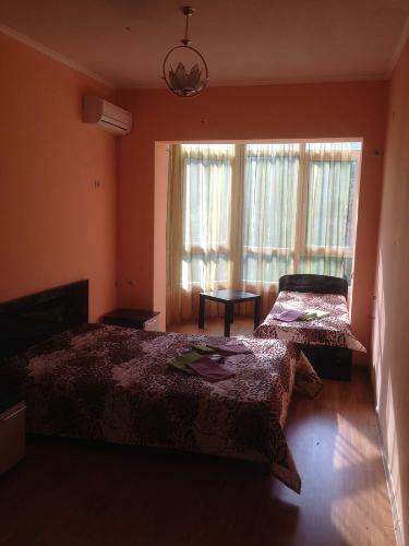 Hostal Christina Guest House