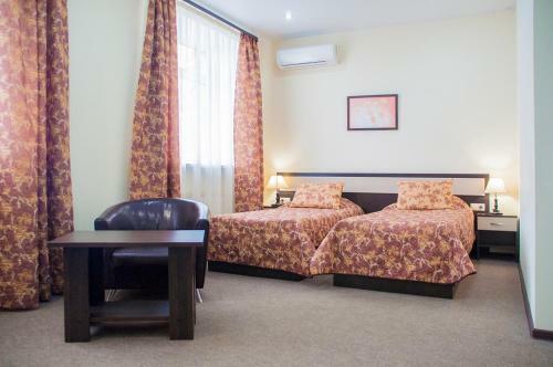 Fiesta Hotel