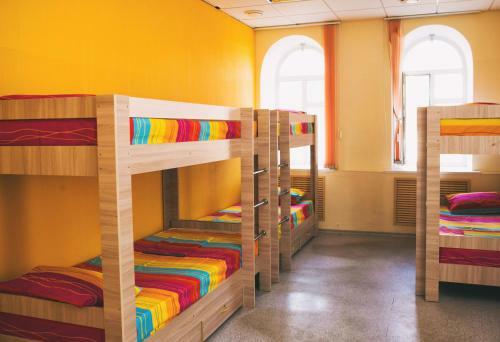 Like Hostel
