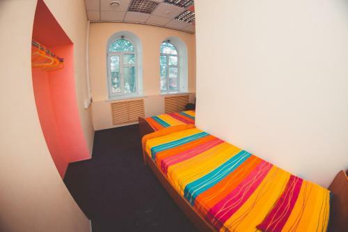 Like Hostel