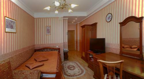 Fakel Hotel