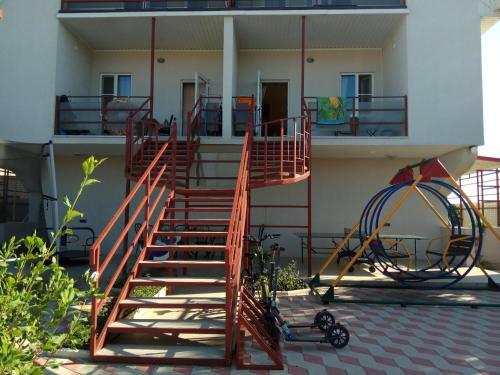 Hostal Guest House On Bondarievoi