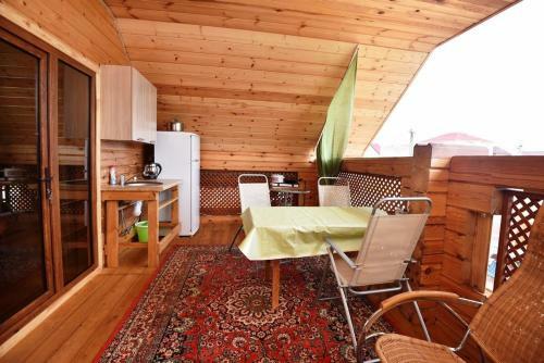 Hostal Guesthouse Chateau Zali