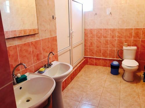 Hostal Guest House 4 Seasons