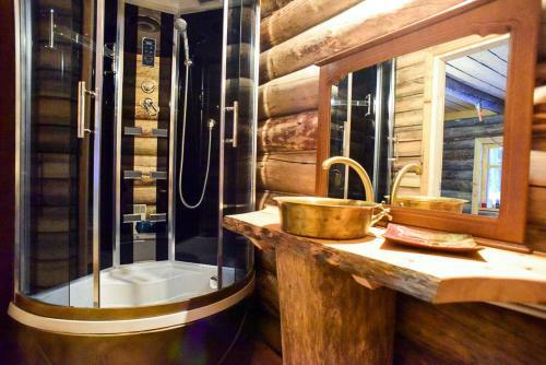 Hostal Holiday Home U Lyzhnika