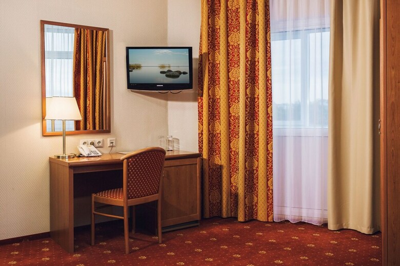 Cosmos Petrozavodsk Hotel