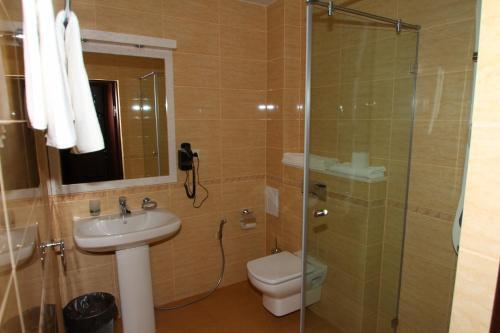Hotel 903
