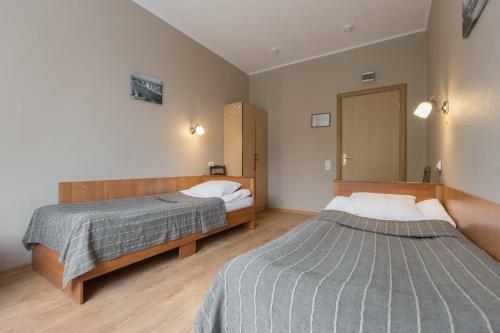 Transit Hotel