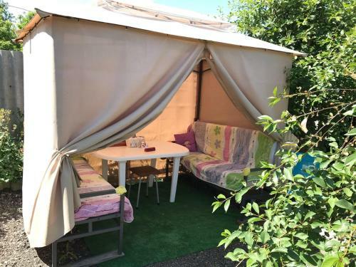 Hostal Gostevoi Dvor Ivushka