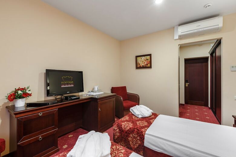 Club Hotel Corona