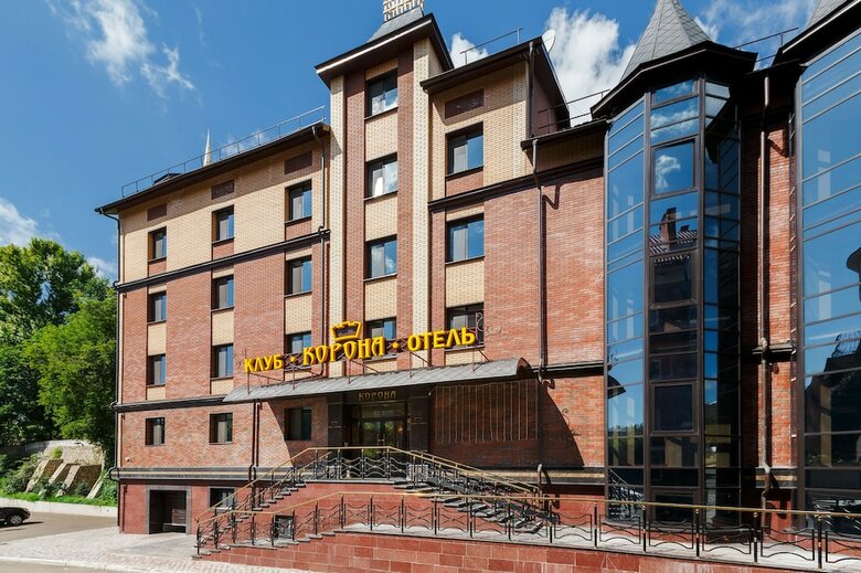 Club Hotel Corona