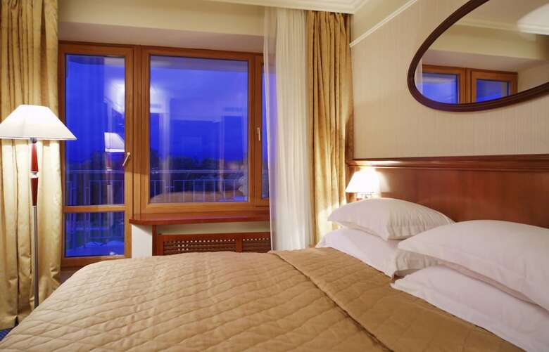 M`istra`l Hotel & Spa