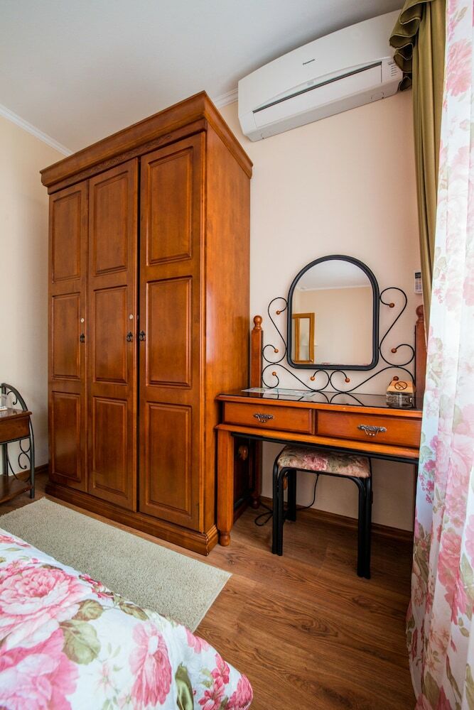 Hotel Konyushenny Dvor Guest House
