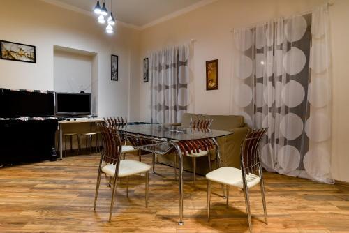 Apartament On B. Sadovaya 17