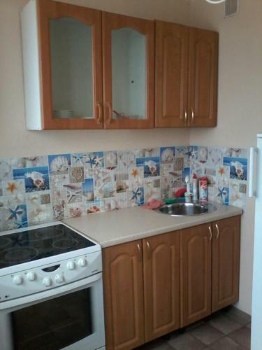Apartment On Polyarnaya 4