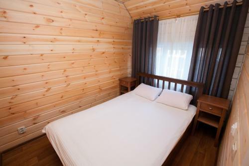 Sheregesh's Wood Chalets & Apartments