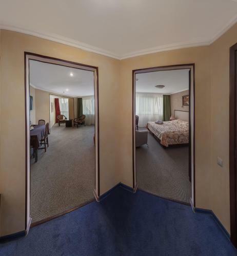 Hotel Aurora