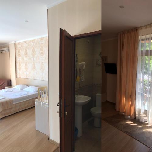 Hostal Guest House On Chernomorskaya 2