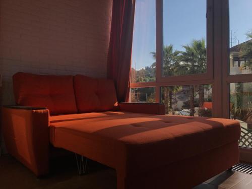Apartment With 2 Rooms By The Sea