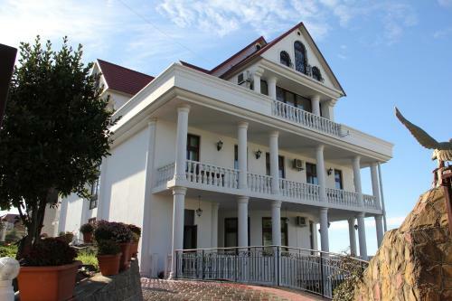 Hostal Guest House Loran