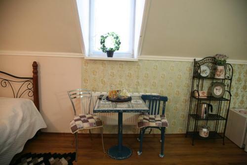 Hostal Herzen House Hotel