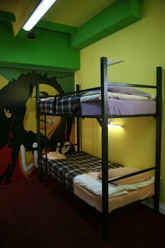 Hostal Herzen House Hotel