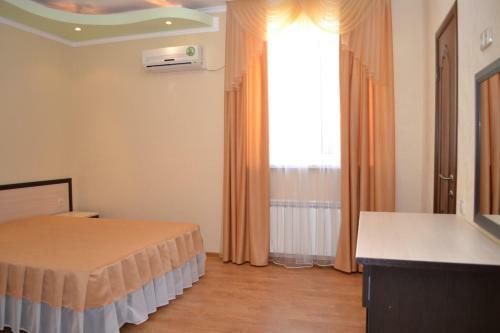 Hostal Guest House Lev