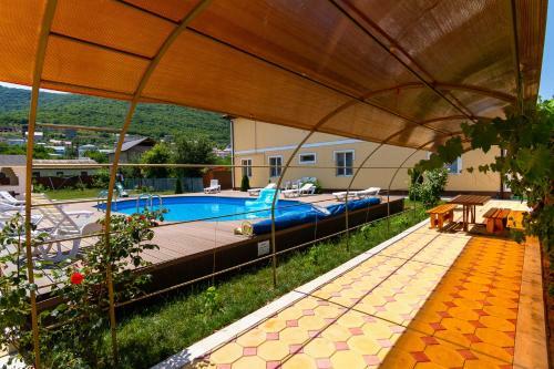 Hostal Laskovyy Bereg Guest House