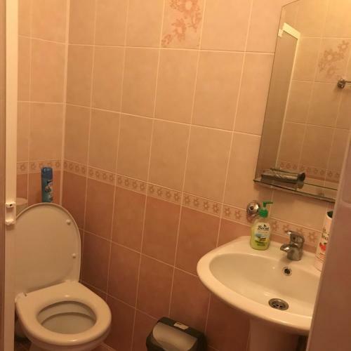 Hostal Natela Guest House